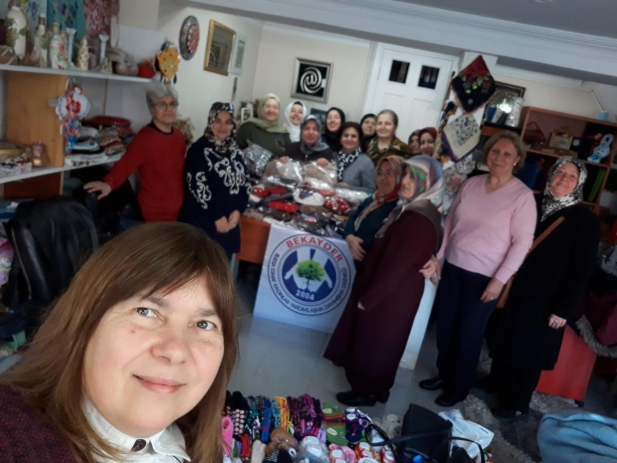 Bursalı esnaf kadınlardan y&uuml;rek ısıtan destek