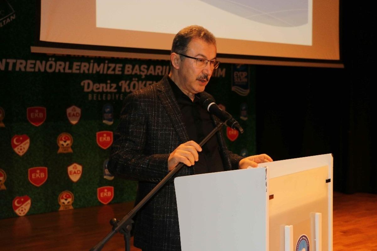 Başkan Deniz K&ouml;ken İstanbullu antren&ouml;rlerle buluştu