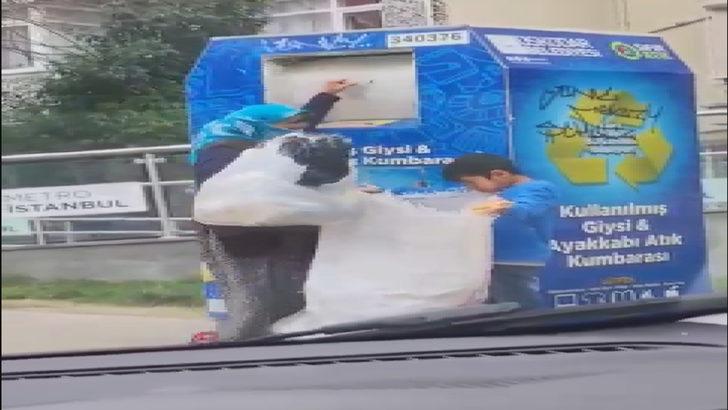 Akılalmaz yöntem! Giysi kumbarasındaki eşyaları böyle çaldılar G5