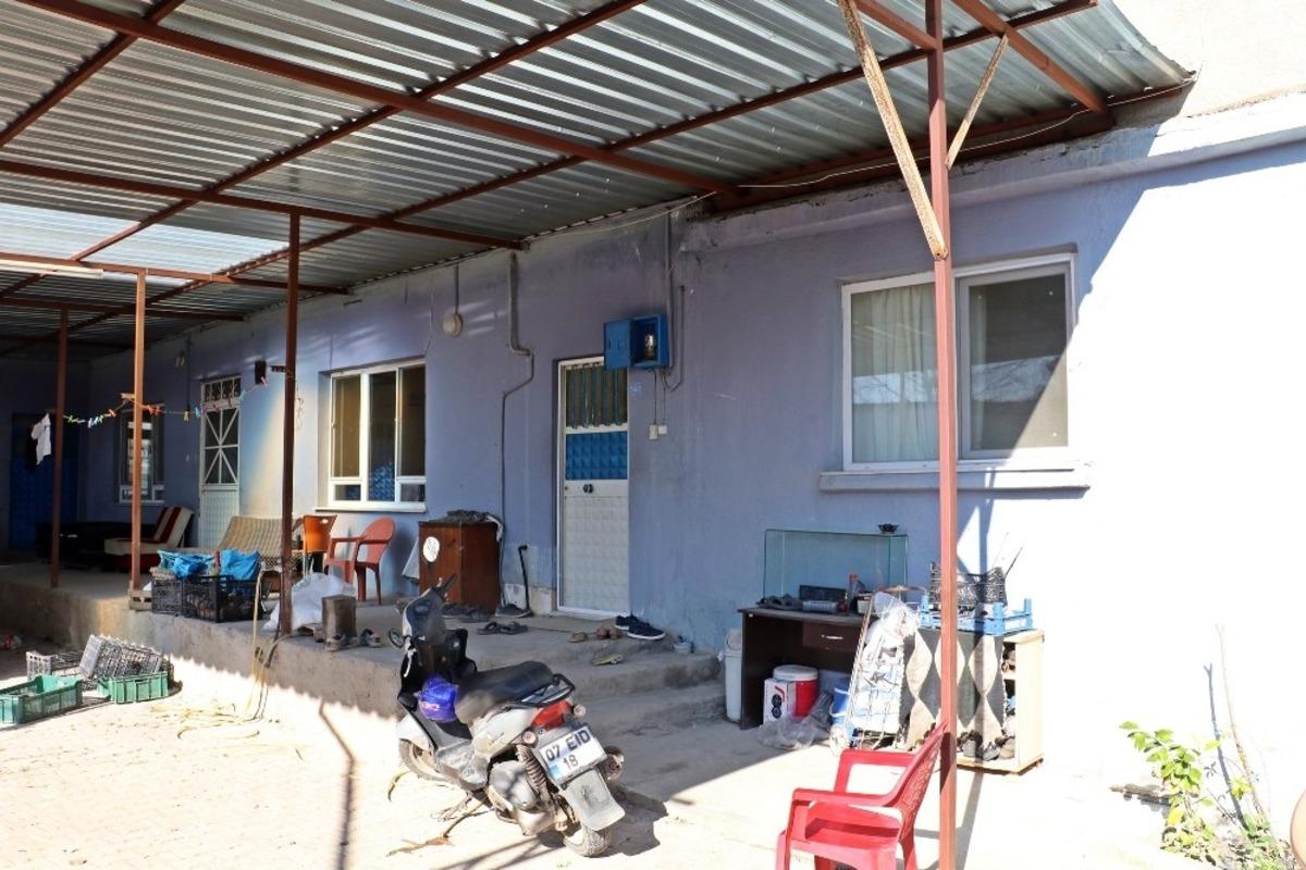 Antalya&rsquo;da soba zehirlenmesi: 3 yaralı