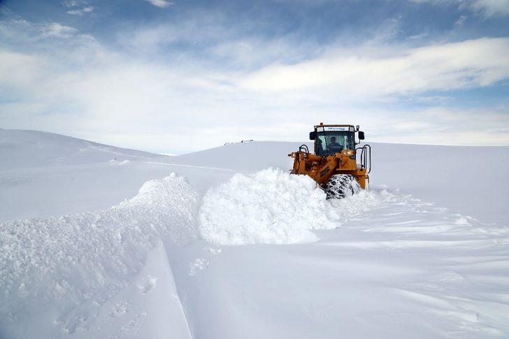 Eksi 25 derecede karla mücadele çalışması G5