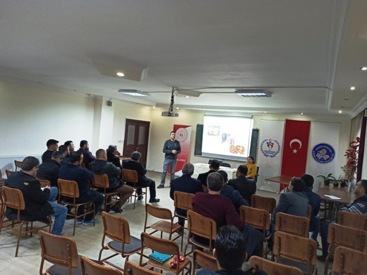 Sarıg&ouml;l&rsquo;de &rsquo;İyi tarım uygulamaları&rsquo; kursu