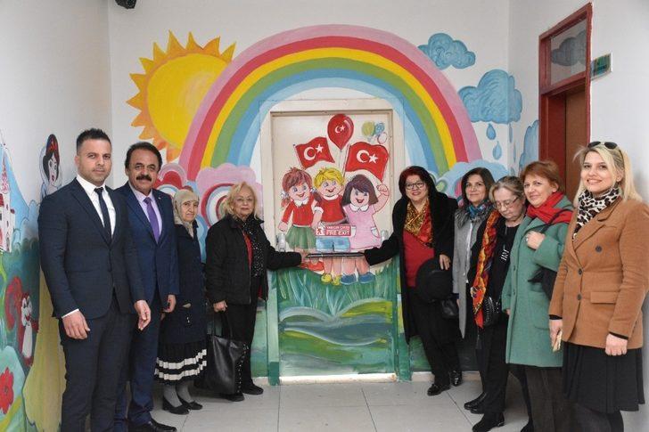 Teneffüste masal kahramanları ile buluşuyorlar G1