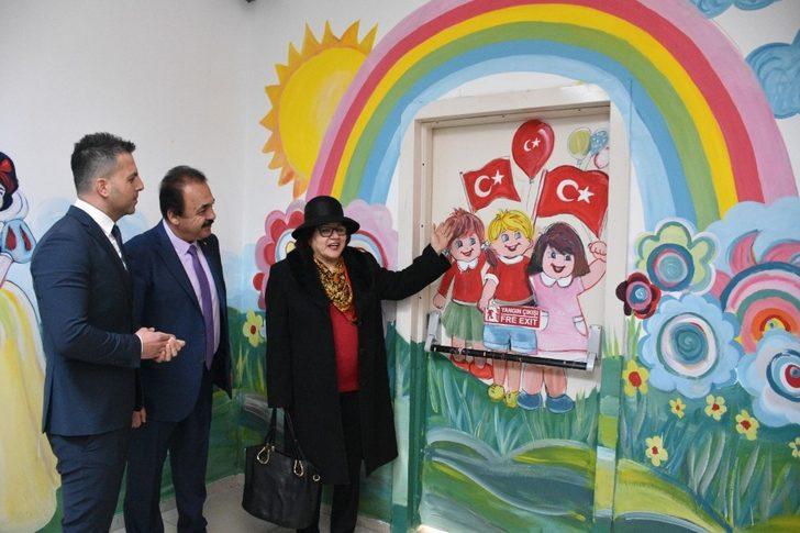 Teneffüste masal kahramanları ile buluşuyorlar G2