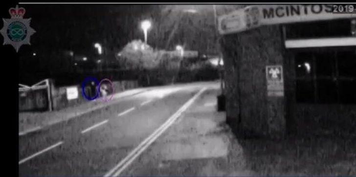 'Ailem bana kızar' dedi, genç kızın evine girip... Korkunç olay! G2