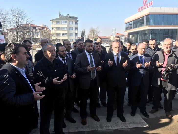 Adapazarı ve Karapürçek İlçe Müftlükleri İdlip’e yardım tırı gönderdi G4