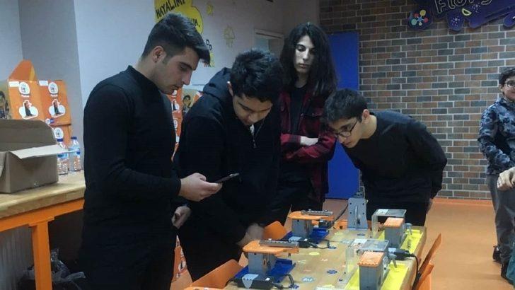 GKV Yapay Zeka Ve Robotik Kulübü etkinlikleri G1