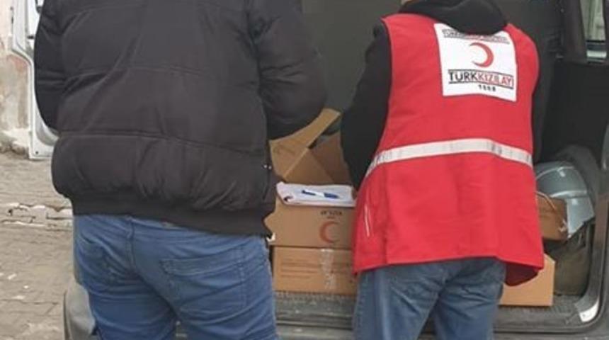 T&uuml;rk Kızılayı&rsquo;ndan ihtiya&ccedil; sahibi ailelere gıda yardımı