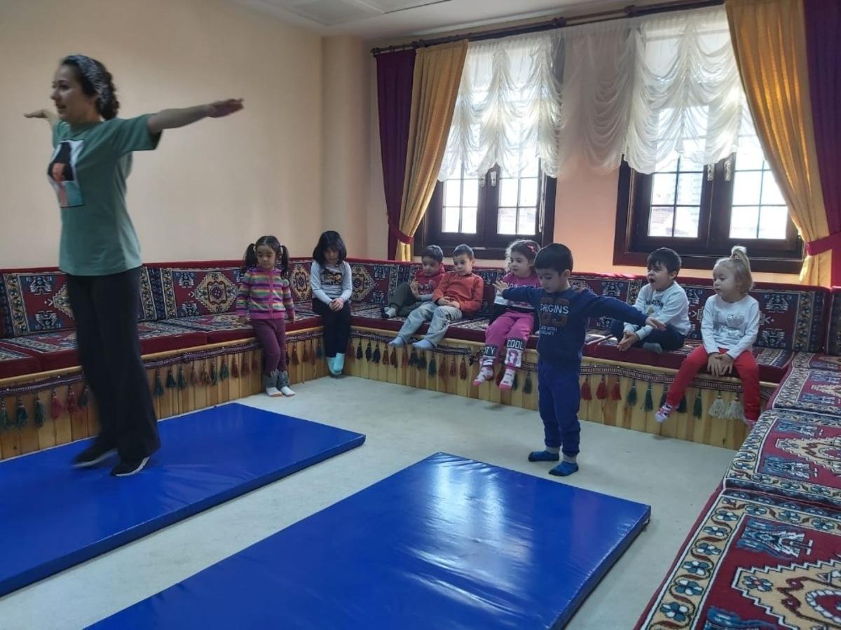 Sincan&rsquo;da &ccedil;ocuklar sporla buluştu, annelerin y&uuml;zleri g&uuml;ld&uuml;