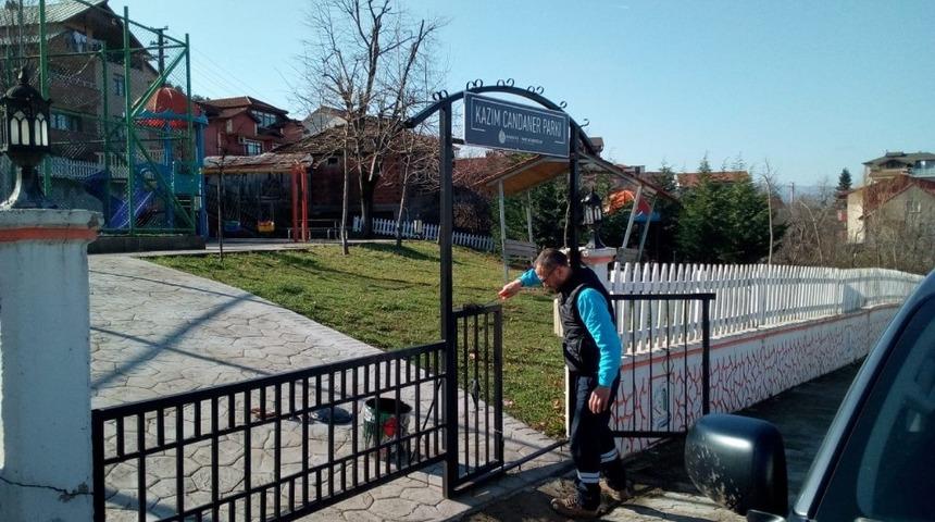 Başiskele&rsquo;de park ve bah&ccedil;eler elden ge&ccedil;iriliyor