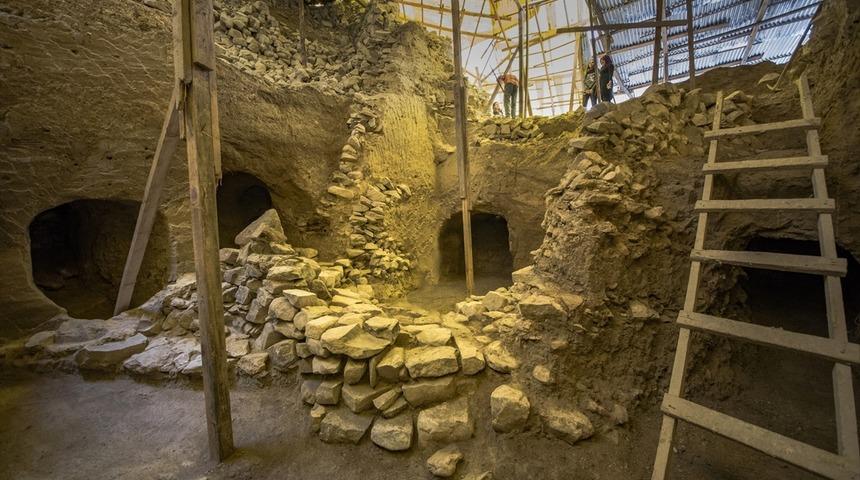 Safranbolu'daki Büyük Göztepe Tümülüsü'nde 20 antik mezar bulundu
