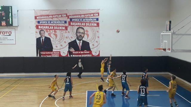 Basketbolun kalbi Amasya’da atıyor