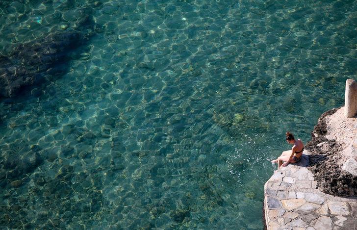 Antalya'da şubat ayında yazı yaşıyorlar G1