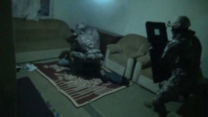 Bursa'da yakalanan IŞİD'li infazcının oğlu da örgüt üyesi çıktı G1