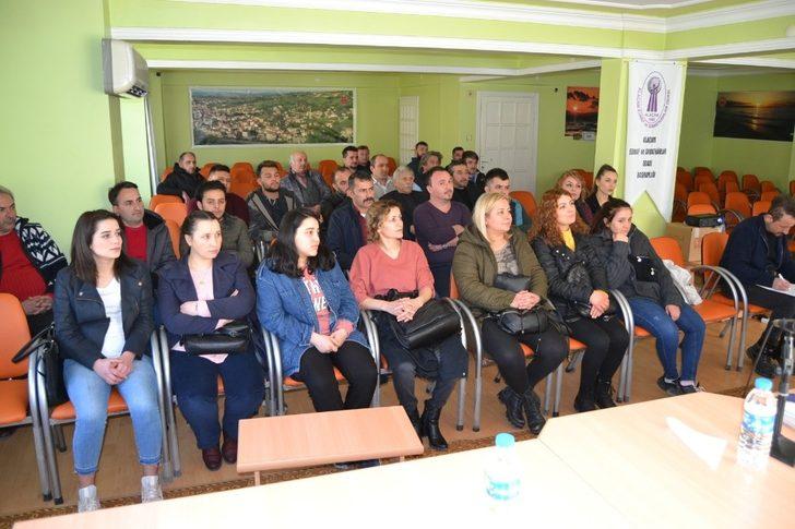 Berber ve kuaförlere ’hijyen’ semineri G2