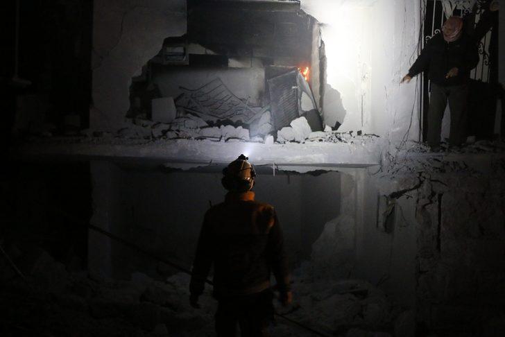 Esad rejimi ve Rus savaş uçakları İdlib’i vurdu: 3 ölü, 9 yaralı G4