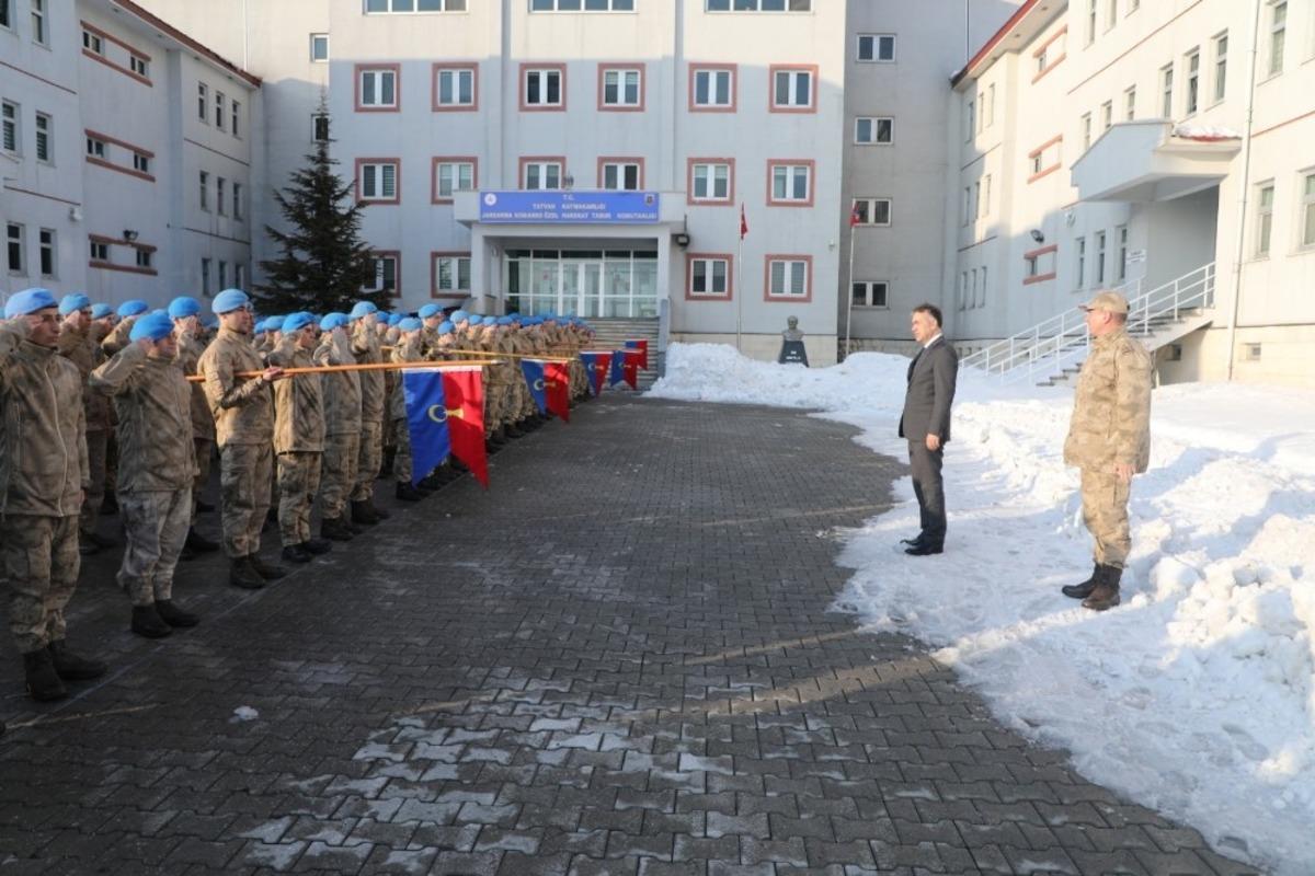 Vali Oktay &Ccedil;ağatay, J&Ouml;H Taburunu ziyaret etti
