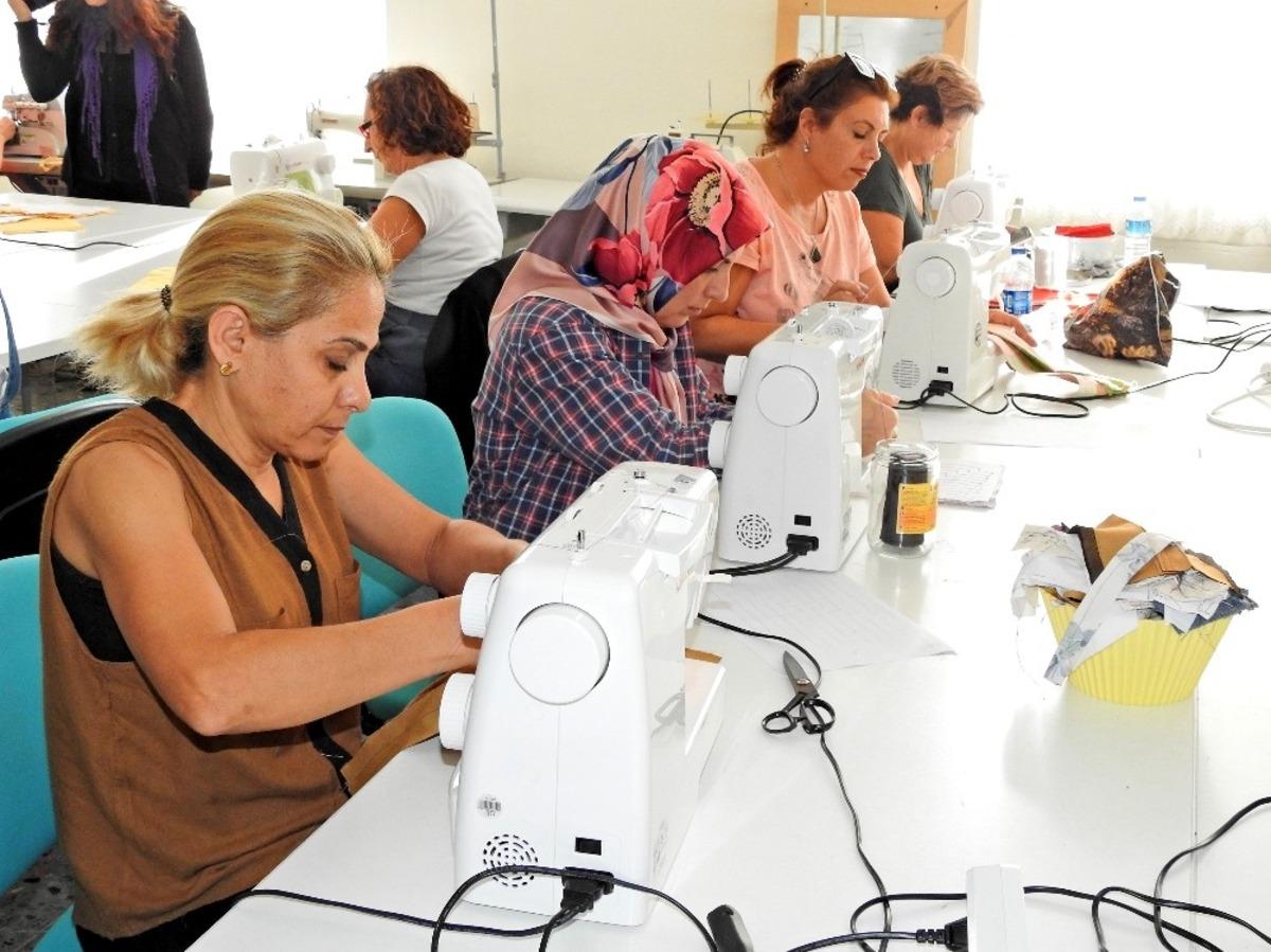 &Ccedil;eşme Halk Eğitim projeleriyle istihdam oluşturan kuruma d&ouml;n&uuml;şt&uuml;