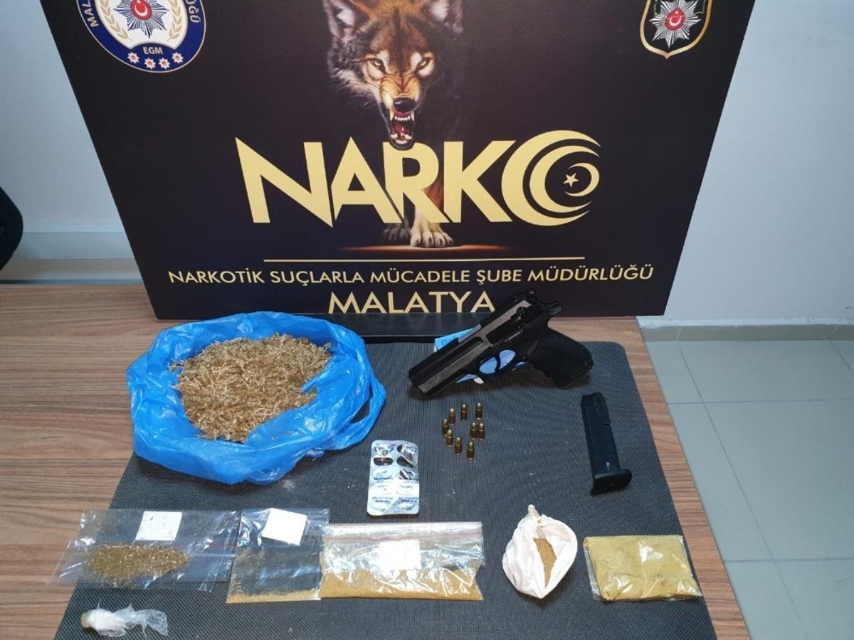 Narkotik su&ccedil;lardan 11 g&ouml;zaltı