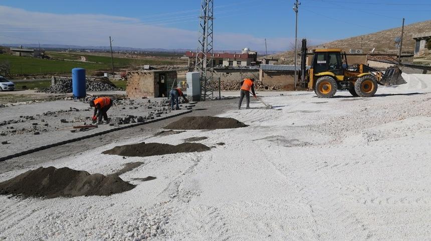 Haliliye kırsalında &ccedil;ok ama&ccedil;lı k&uuml;lt&uuml;r tesisleri yapılıyor