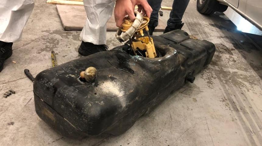 Sarp Gümrük Kapısı’nda 115 kilogram bal ele geçirdi