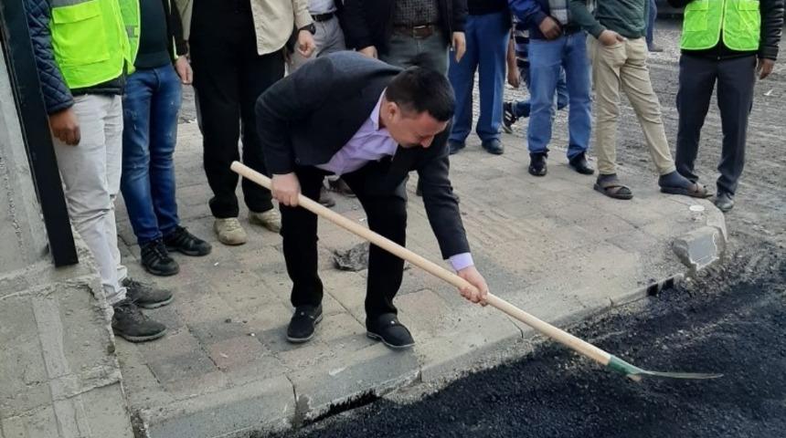 Bağlar Belediyesi kendi &uuml;rettiği asfaltla asfalt seferberliğine hazırlanıyor