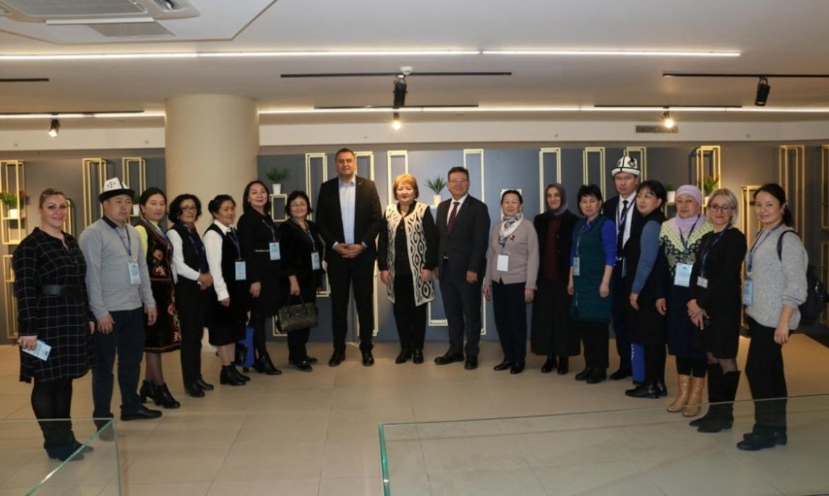 Kırgızistanlı kreş y&ouml;neticilerinden Kartal Belediyesi&rsquo;ne ziyaret