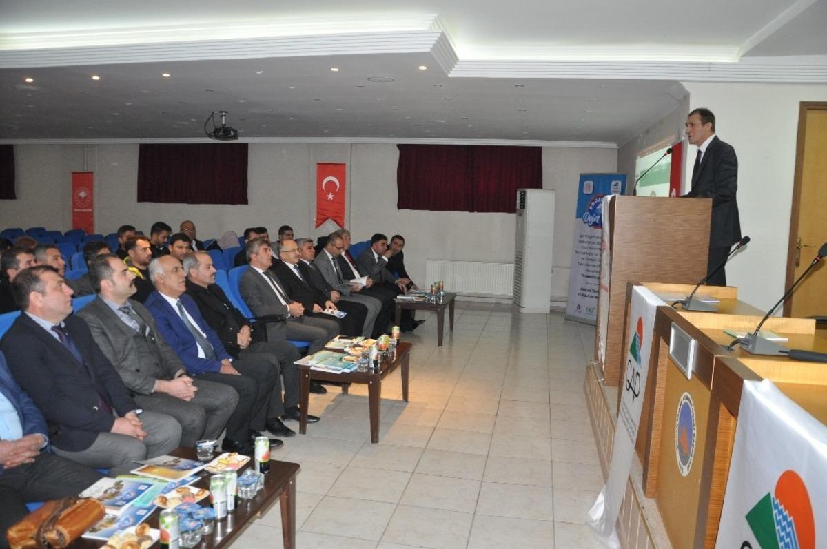 Şırnak&rsquo;ta &lsquo;projenle değer kat&rsquo; toplantısı yapıldı