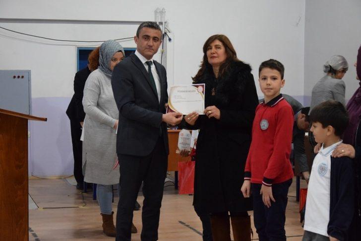 Edremit’te zeka oyunları yarışmasına ilgi büyük oldu G3