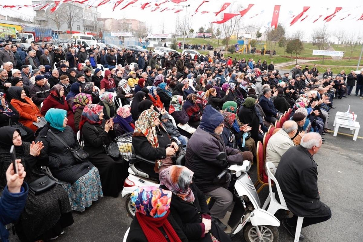 Sultangazi&rsquo;de yıllar sonra tapu sevinci