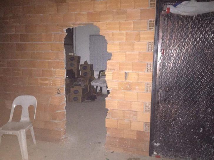 Mühürlenen yere kapı açtılar, tekrar kumar oynarken yakalandılar G2