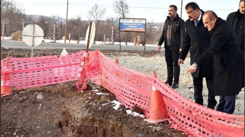 Başkan G&uuml;rkan doğu kanalizasyon hattı &ccedil;alışmasını inceledi