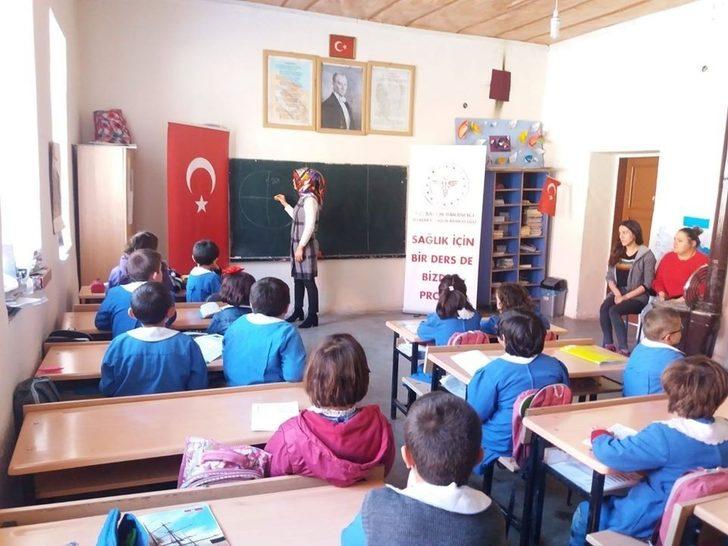 Öğrencilere sağlık okuryazarlığı eğitimi G3