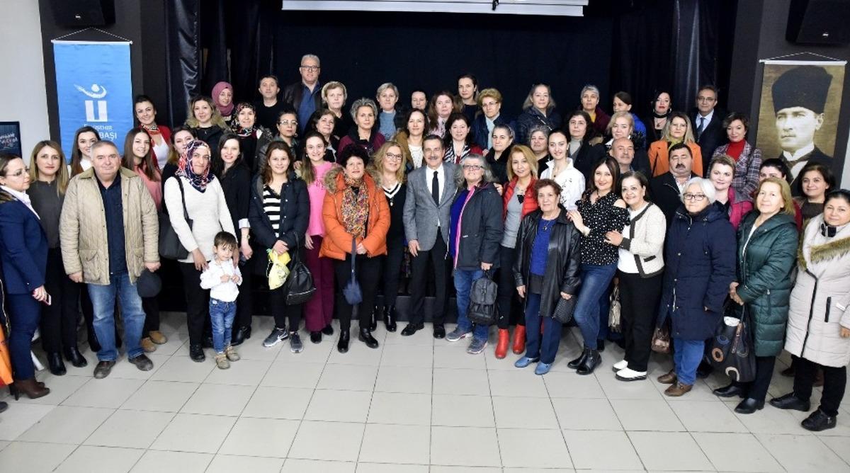 Başkan Ata&ccedil;, Batıkentlilerle buluştu