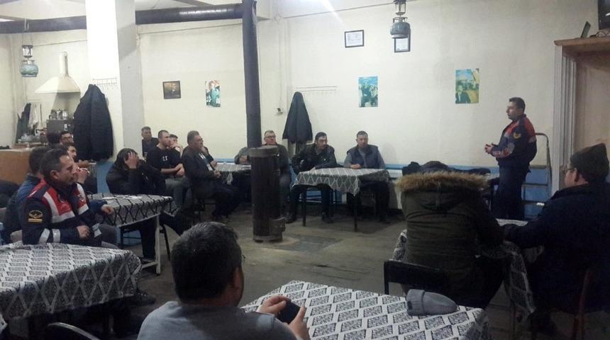 Jandarma timlerinden trafik semineri