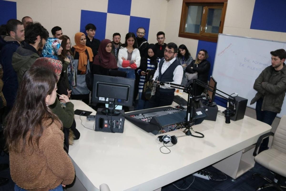 İletişim Fak&uuml;ltesi diksiyon kursu verecek