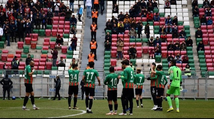 Batman Petrolspor evine 3 puanla d&ouml;nd&uuml;