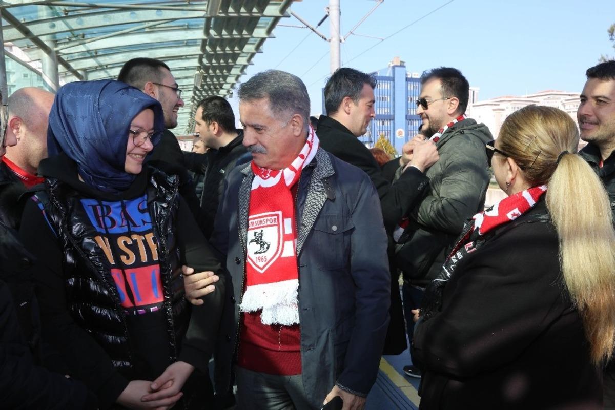 Atakum&rsquo;dan Samsunspor&rsquo;a g&ouml;n&uuml;lden destek