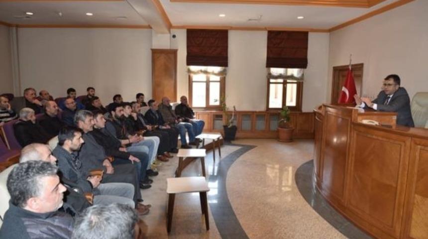 Başkan &Ccedil;atal, kahvehane esnafıyla bir araya geldi