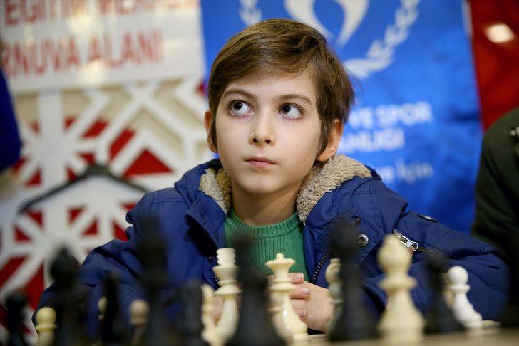 Türkiye'nin gündemine oturan Atakan Kayalar konuştu: Hedefim cumhurbaşkanlığı G5