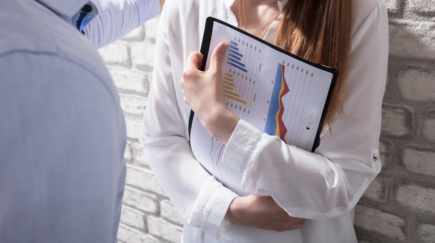 İstanbul'da hukuk &ouml;ğrencisini ofisinde taciz eden avukat tutuklandı