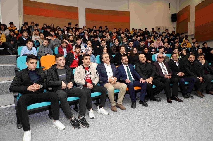 Başkan Deniz Köken, gençlerle buluştu G2