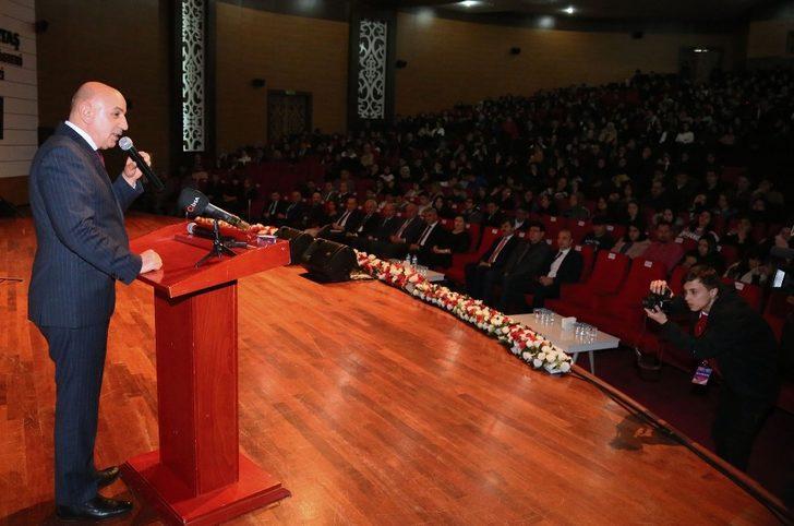 Keçiören’deki kariyer fuarına 35 üniversite, 7 bin öğrenci katıldı G2