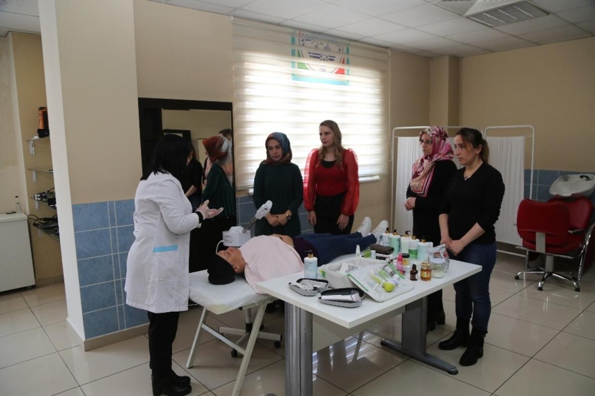 MELMEK Kuaf&ouml;rl&uuml;k Kursları kadınlara istihdam kapısı a&ccedil;ıyor