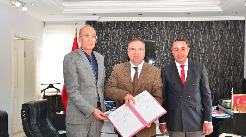 Aydın’da ‘1 İlçe 15 Proje’ işbirliği protokolü hayata geçti