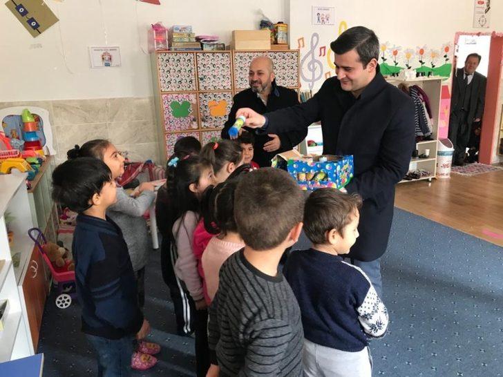 Kaymakam anaokulu öğrencileri ile çocuklar gibi eğlendi G4