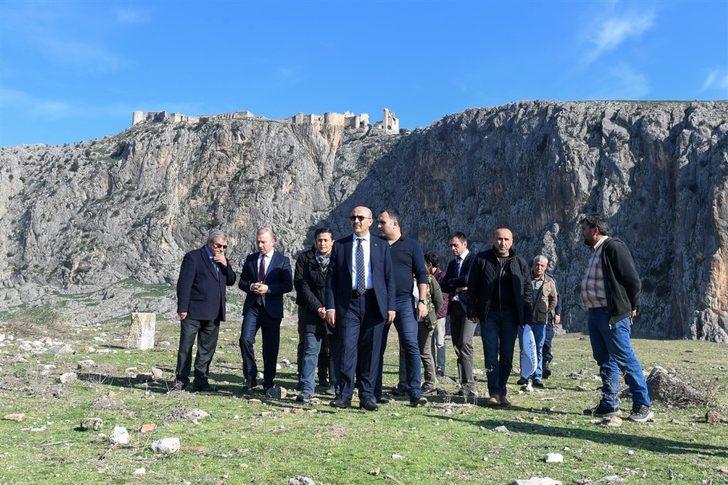 Demirtaş: "Gelecek nesillere ışık tutacak her çalışmayı destekleyeceğiz" G4