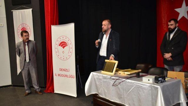 Arı üreticilerine ‘Varroa Paraziti’ hakkında eğitim