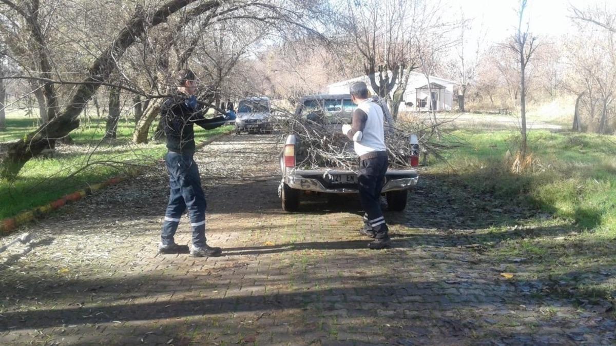 Yenişehir&rsquo;de parklar yenileniyor