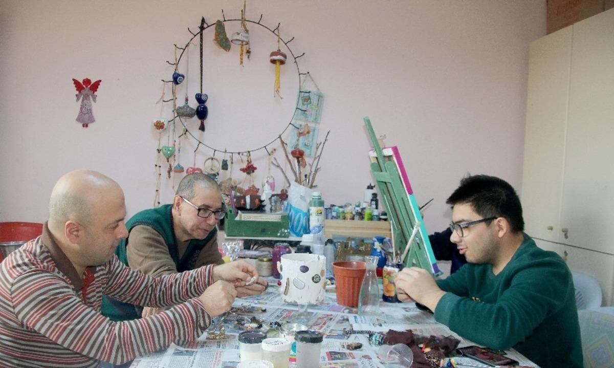 &Ccedil;&rsquo;engel At&ouml;lye&rsquo;de &uuml;retim sevinci